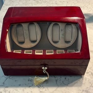 Landmark four watch winder & six watch storage